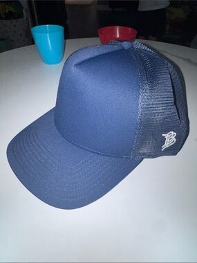 Branded Bills Classic Navy Mesh Trucker Cap - Unbranded